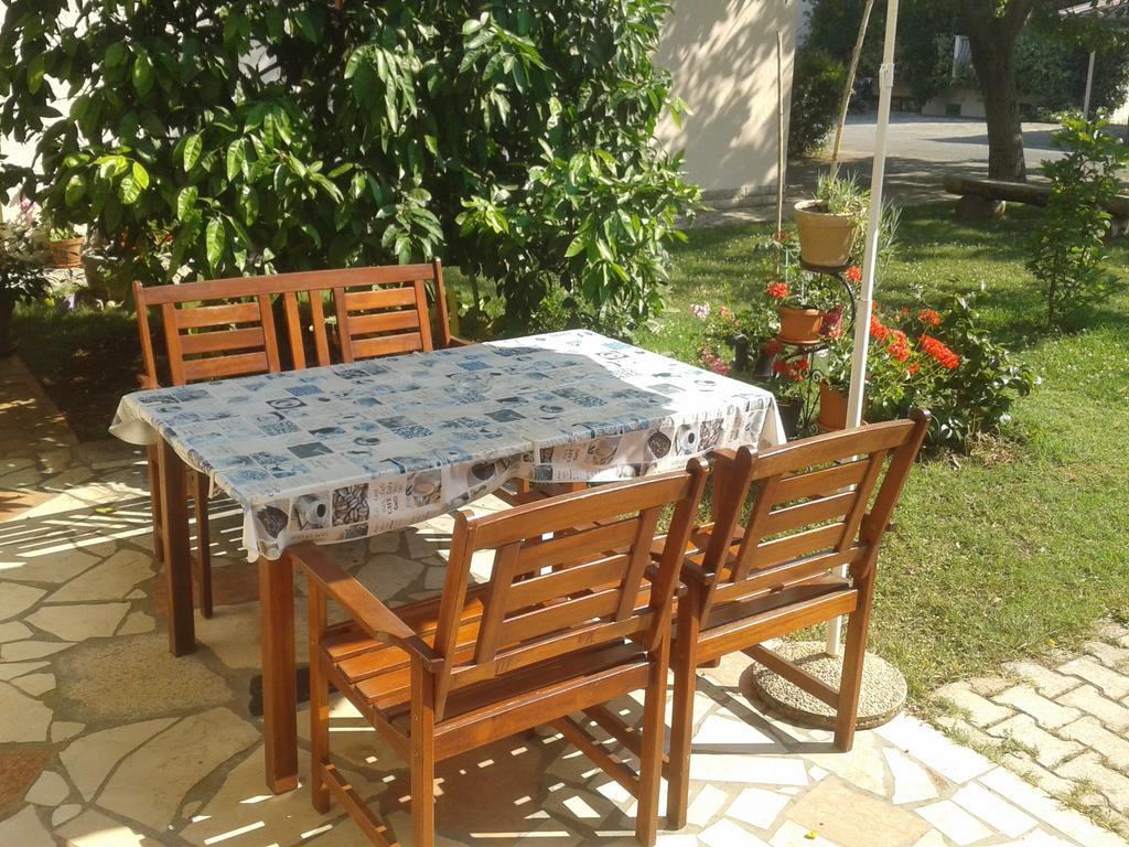 Apartmani Otavio โรวีน ภายนอก รูปภาพ