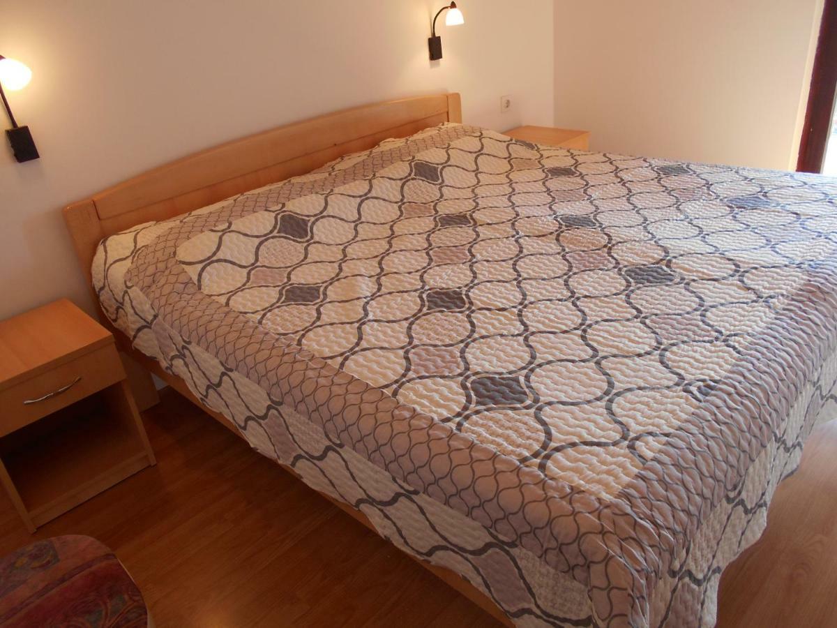 Apartmani Otavio โรวีน ภายนอก รูปภาพ